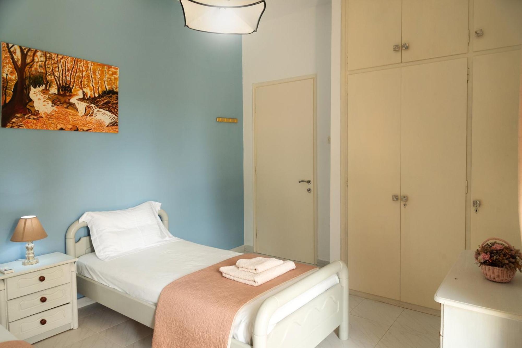 Mel Apartment Melíkia Екстериор снимка