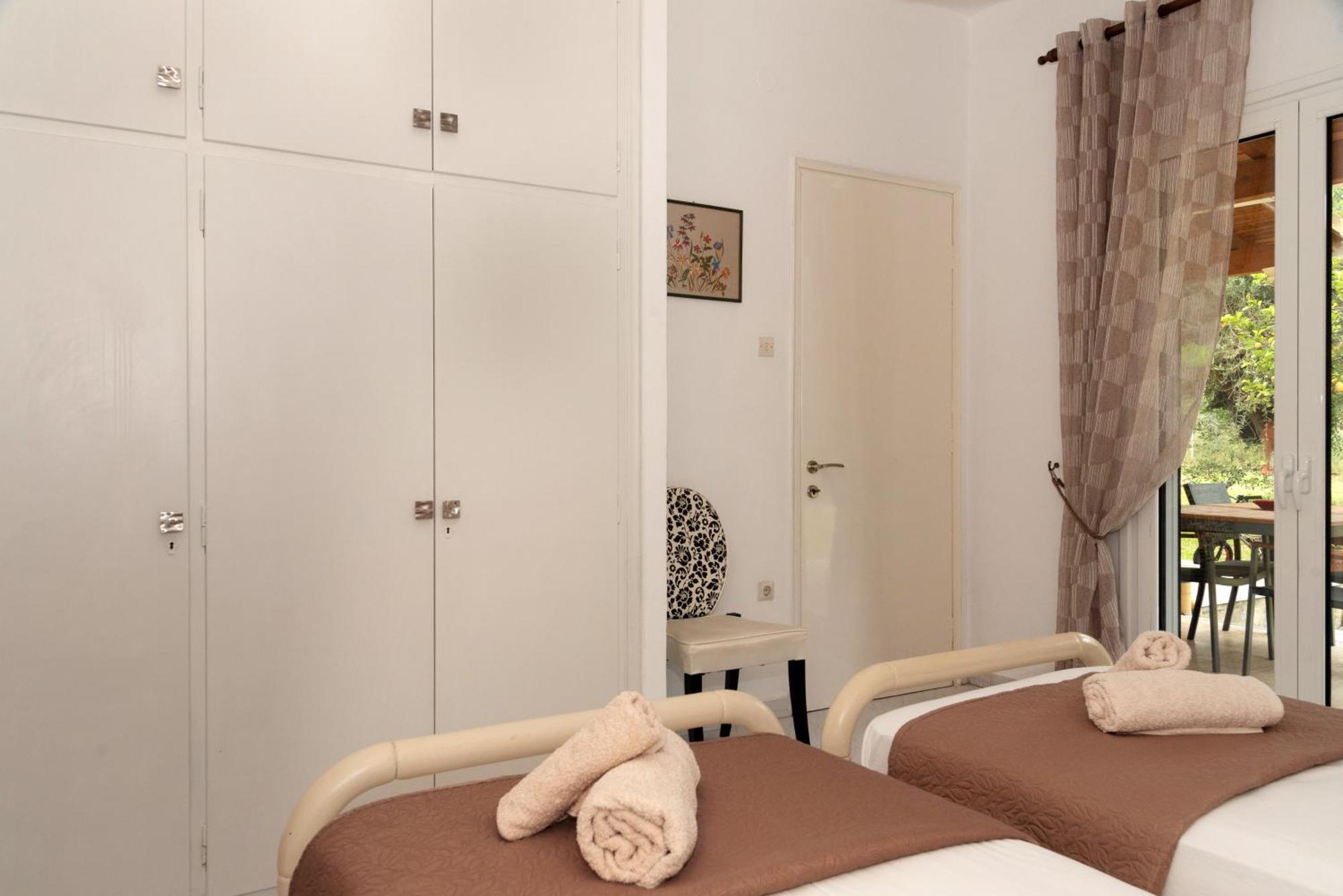 Mel Apartment Melíkia Екстериор снимка