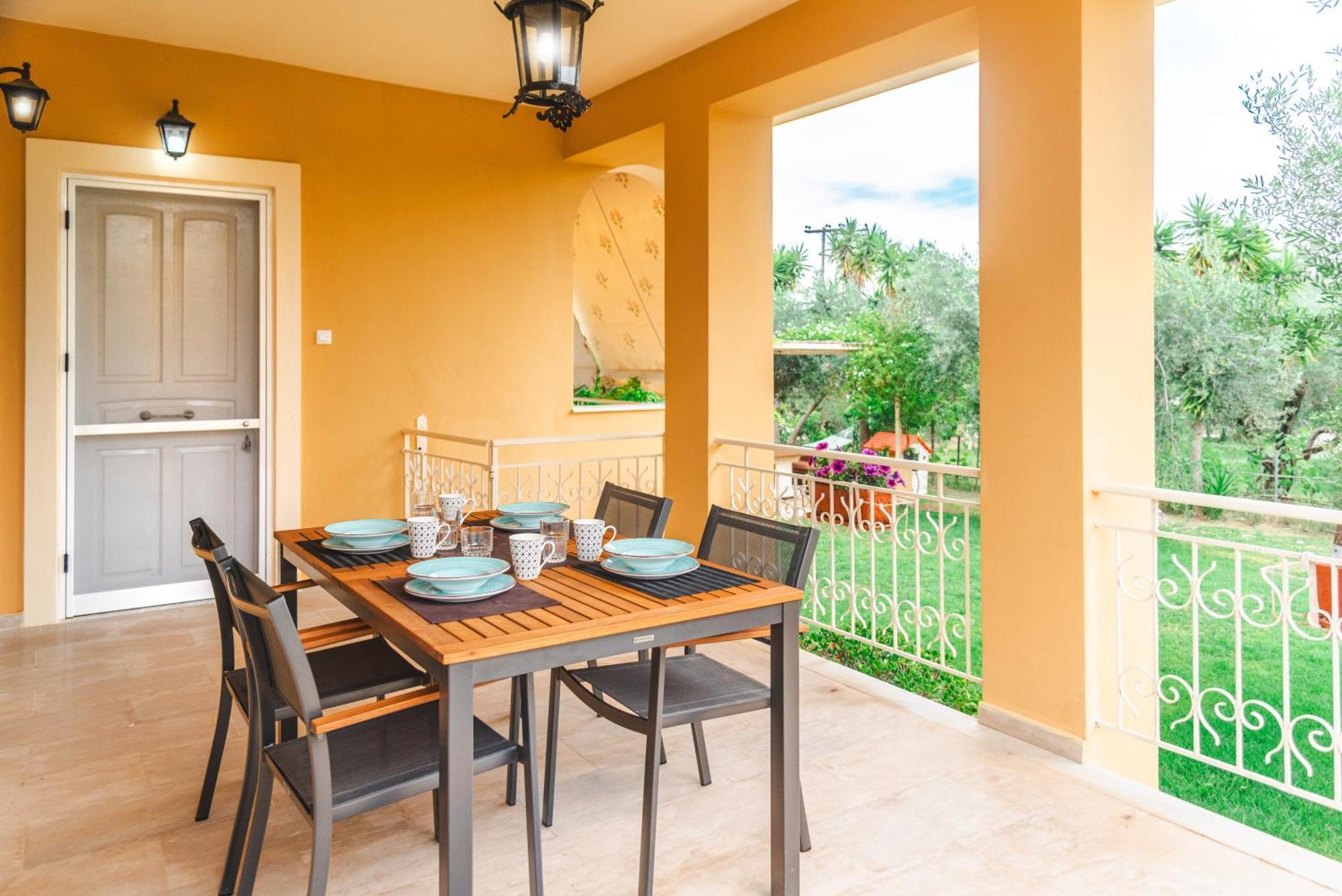 Mel Apartment Melíkia Екстериор снимка