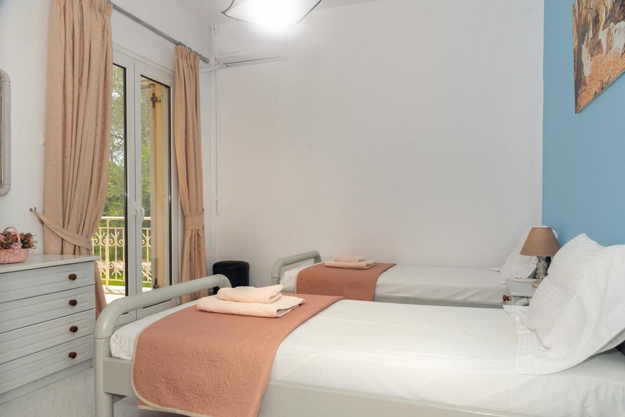 Mel Apartment Melíkia Екстериор снимка